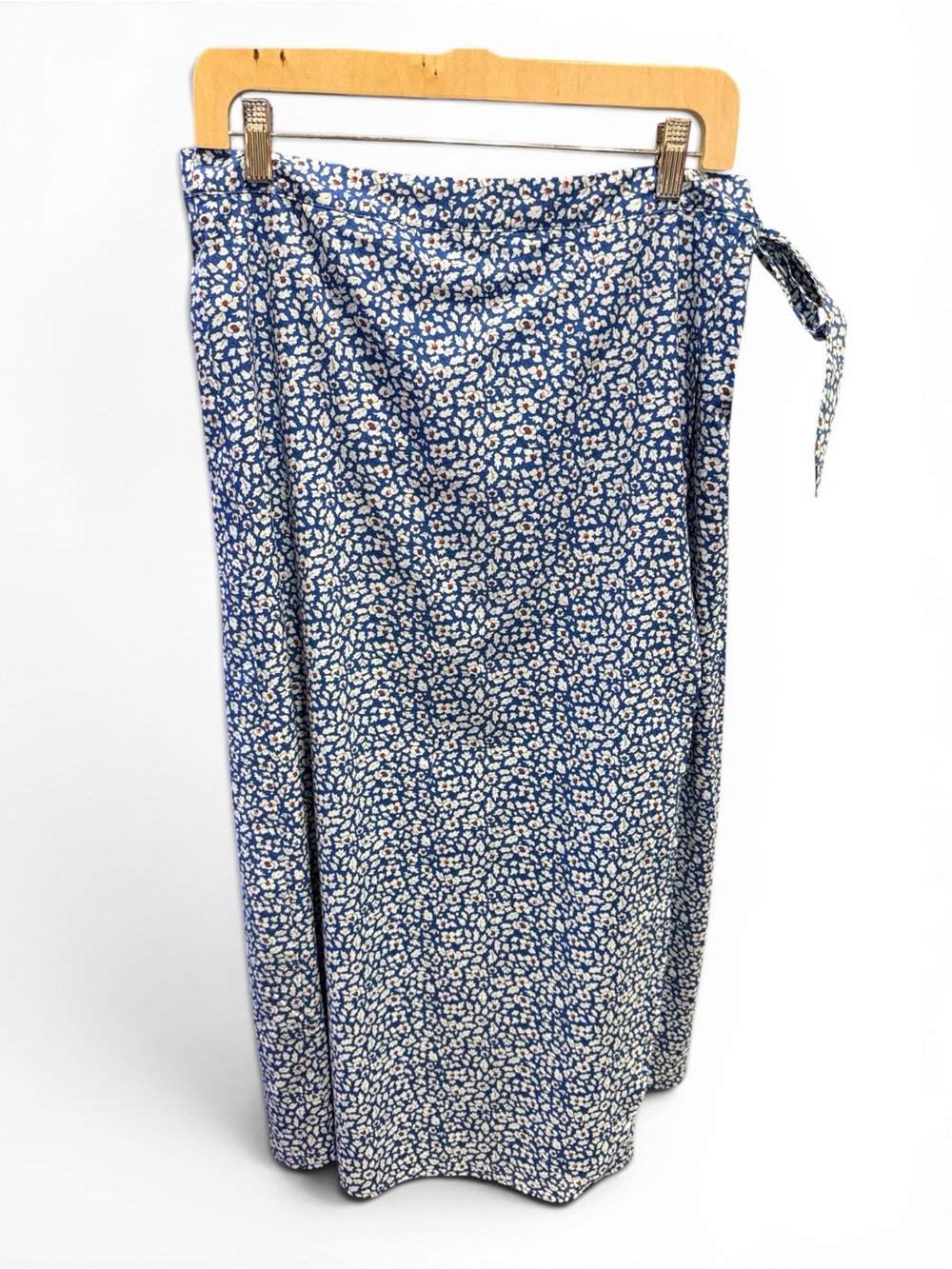 Blue Floral Tie-Side Swim Sarong